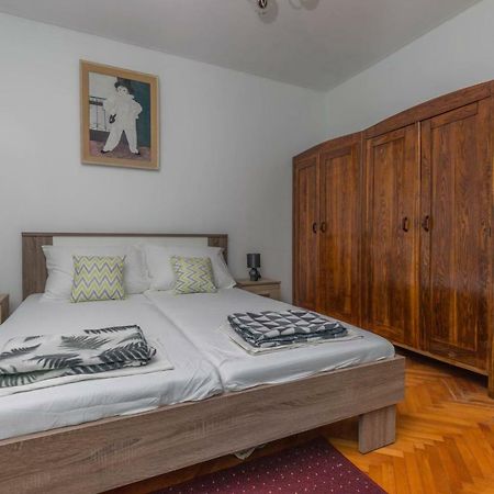 Apartment Center Цриквеница Экстерьер фото