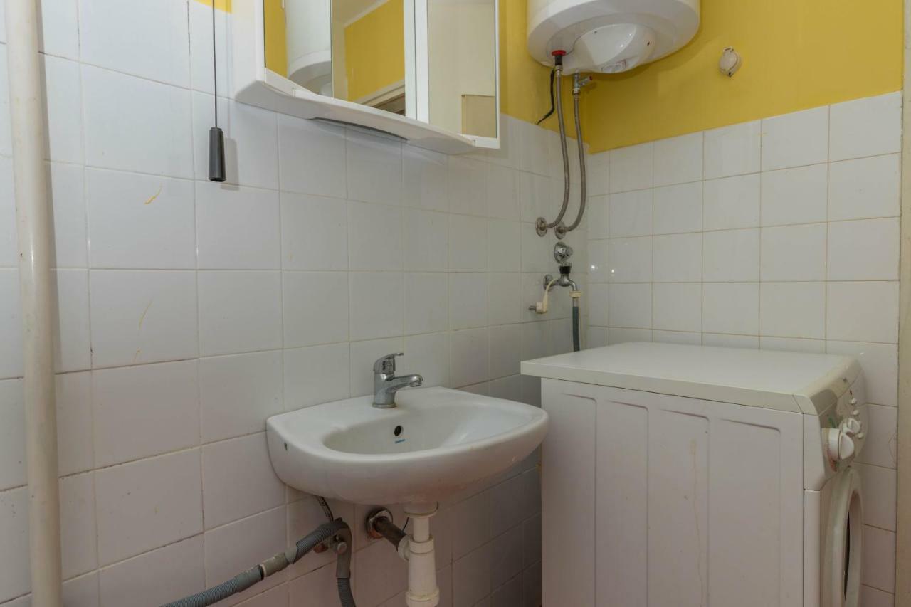 Apartment Center Цриквеница Экстерьер фото