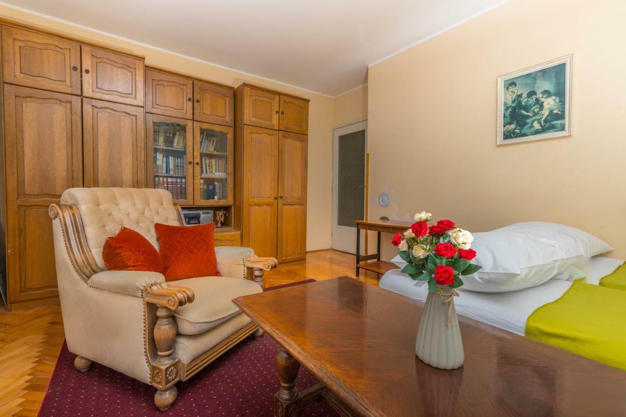 Apartment Center Цриквеница Экстерьер фото